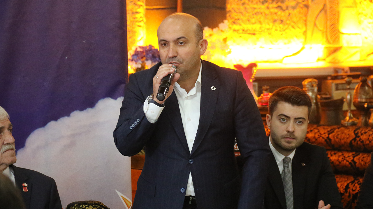 Etkinlikte Başkan Albayrak'ta Söz Aldı