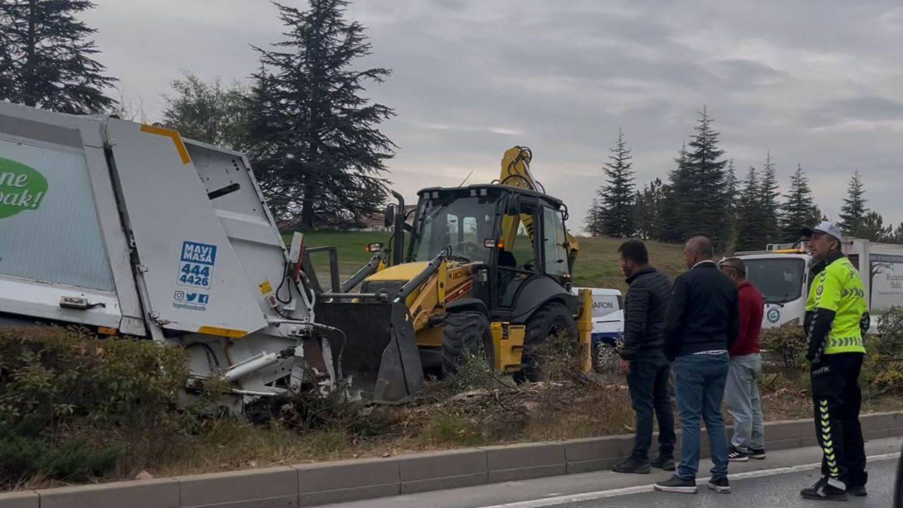 Kepçe Yardımı Ile Kaldırıldı