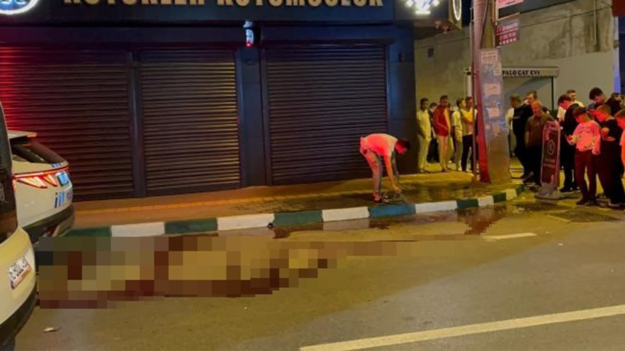 Olay Yeri Adeta Kan Gölüne Döndü