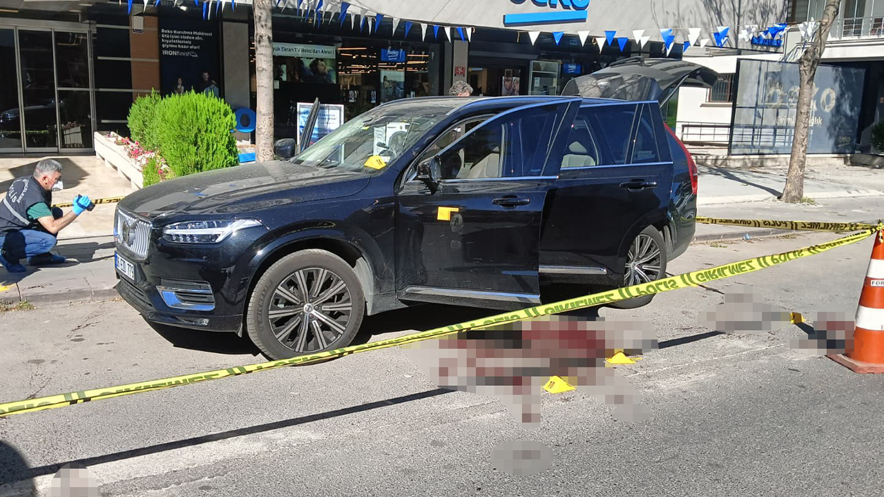 Olayın Yaşandığı Otomobilde Inceleme Yapıldı