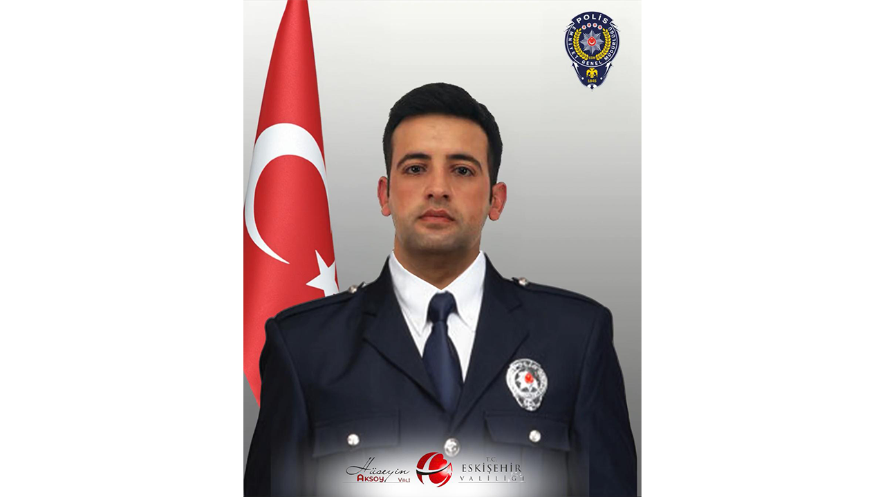 Polis Memuru Ömer Amilağ
