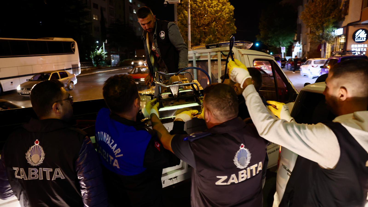 Ürünlere El Konuldu