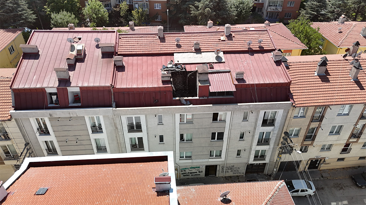 Yanan Daire Havadan Görüntülendi