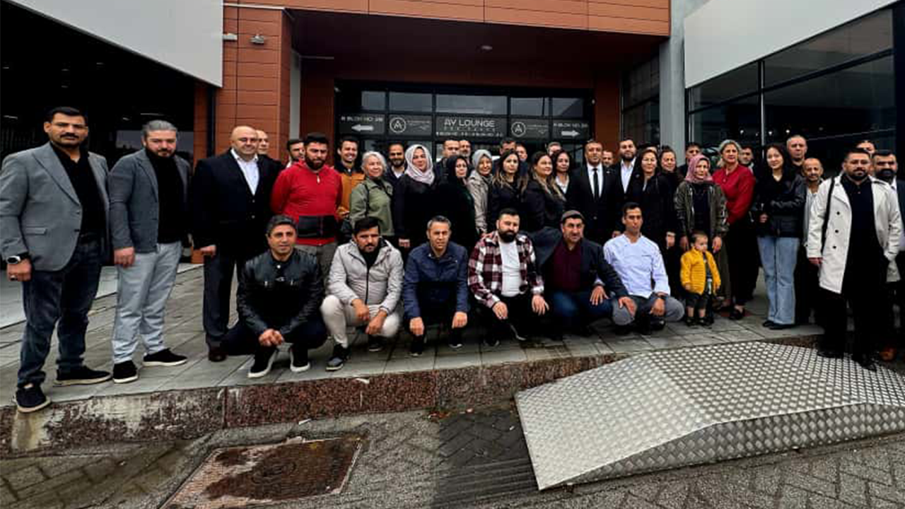 Adaylık Açıklaması Sonrası Hatıra Fotoğrafı Çekildi