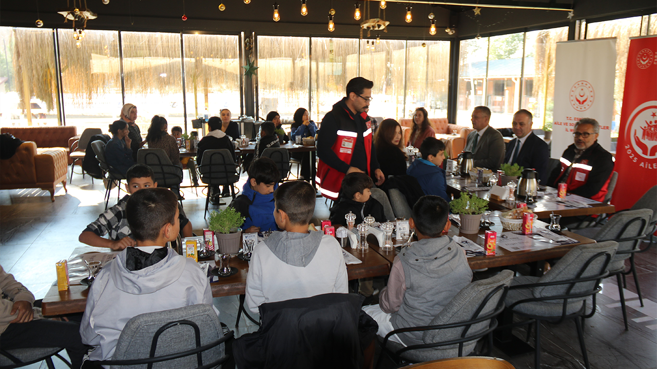 Aile Ve Sosyal Hizmet Ekipleri Aktif Rol Üstlendi