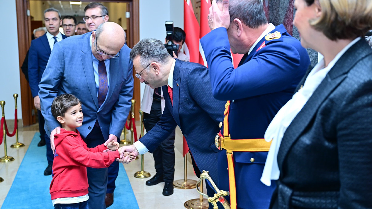 Cumhuriyet Bayramı Tebrik Töreninden Renkli Görüntüler