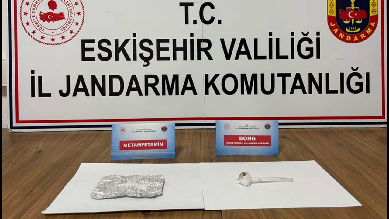 Şahsın Aracında Ele Geçirilen Madde Ve Aparat