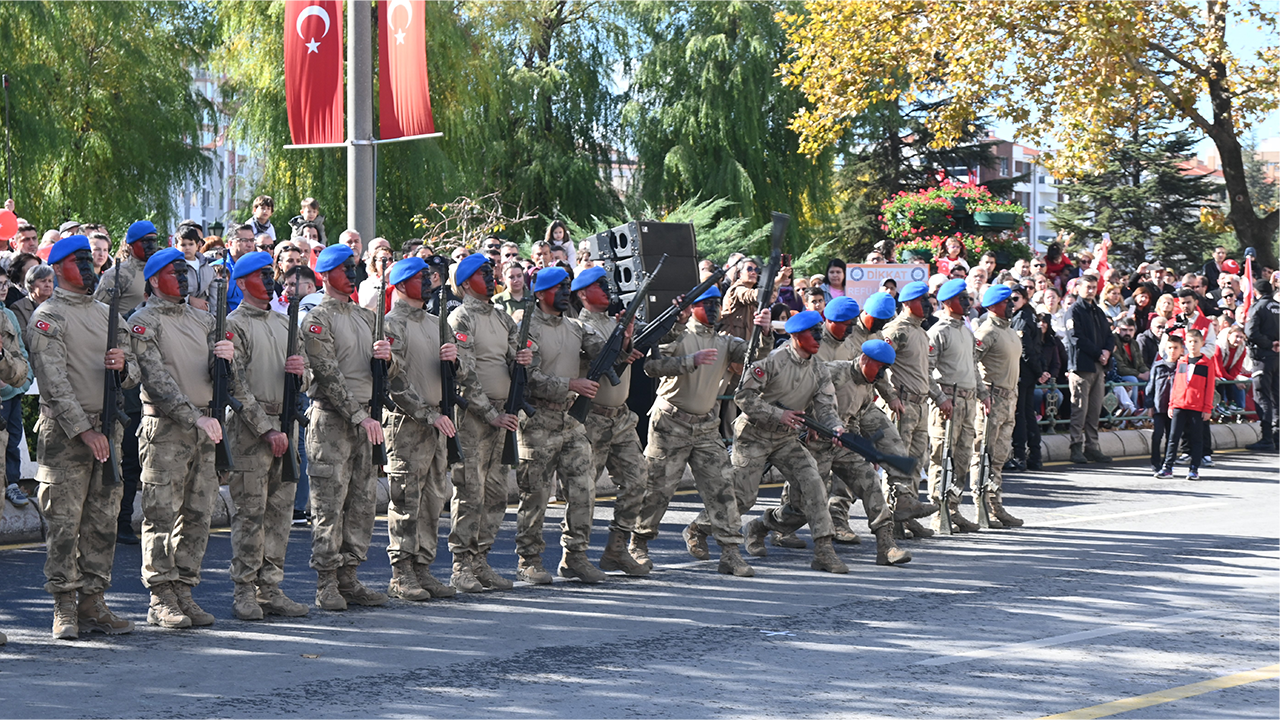 Törende Jandarma Personelleri Büyük Ilgi Gördü