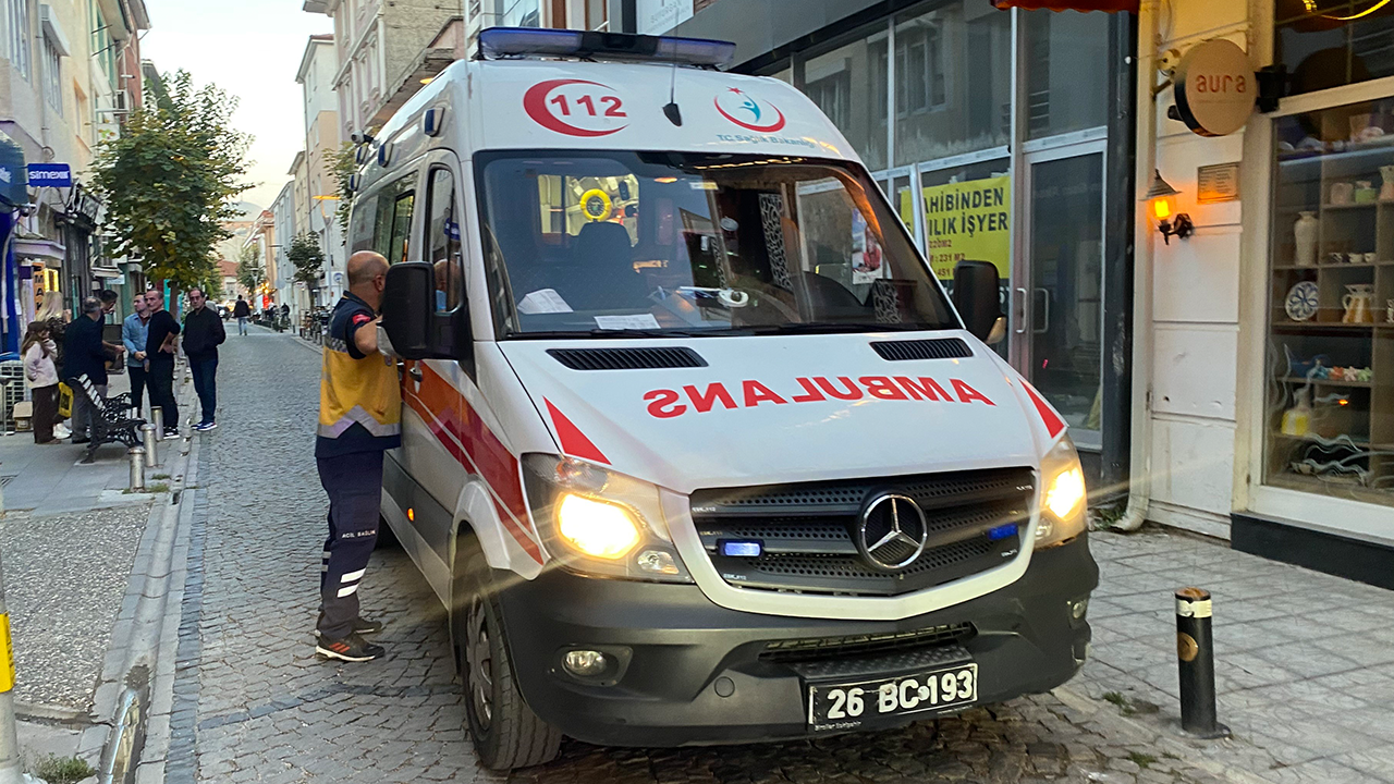 Yaralı Sürücü Hastaneye Kaldırıldı