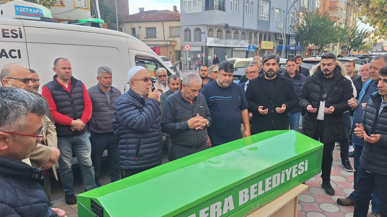 Acı Günde Aileyi Sevenleri Yalnız Bırakmadı