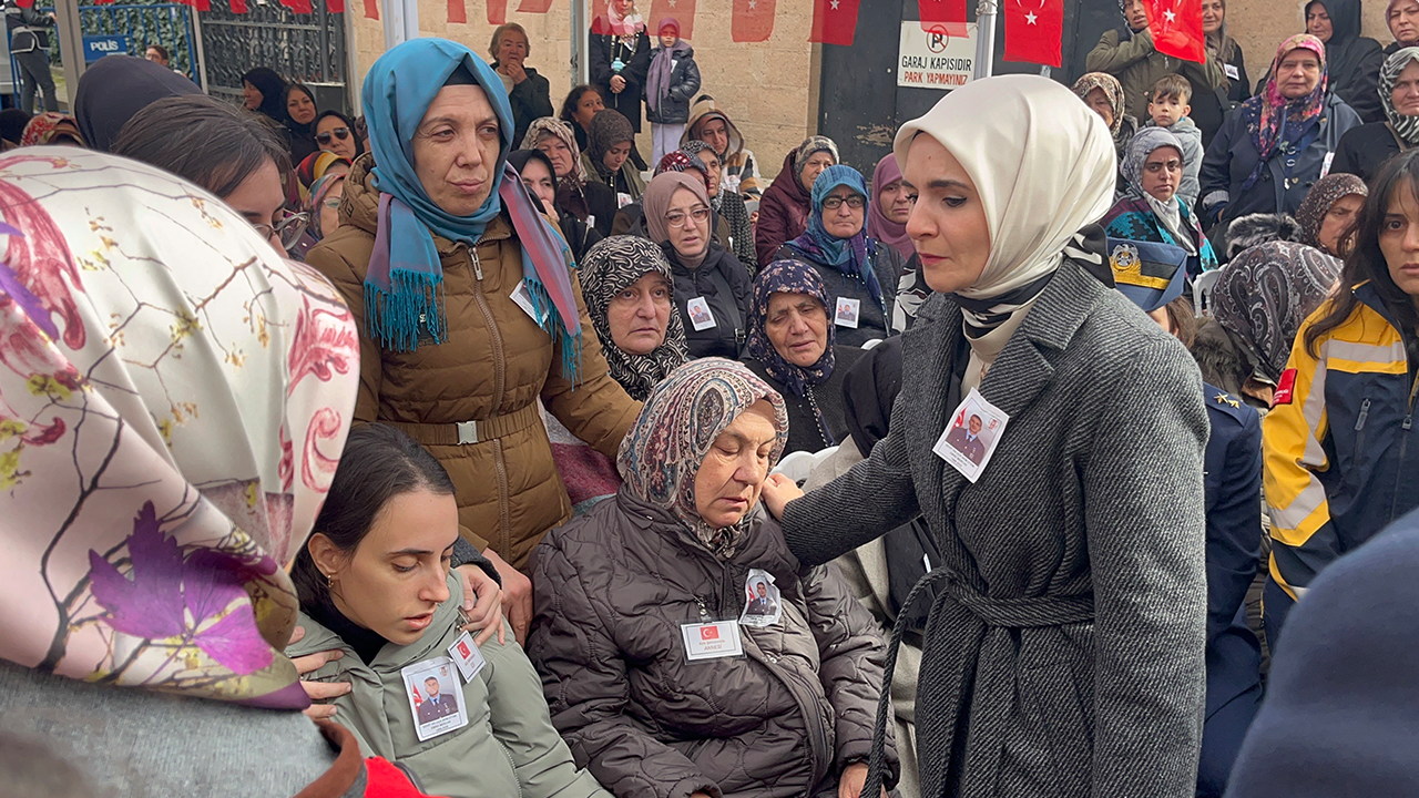 Eskişehirliler Şehidini Yalnız Bırakmadı