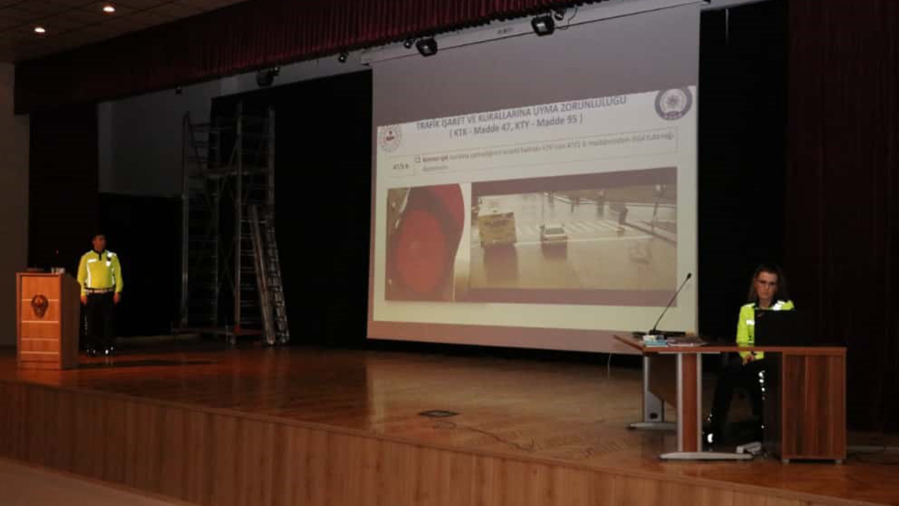 Fahri Trafik Müfettişleri Için Bilgilendirme Toplantısı Düzenlendi