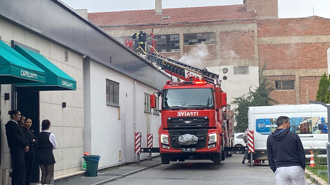 Itfaiye Ve Sağlık Ekipleri Sevk Edildi