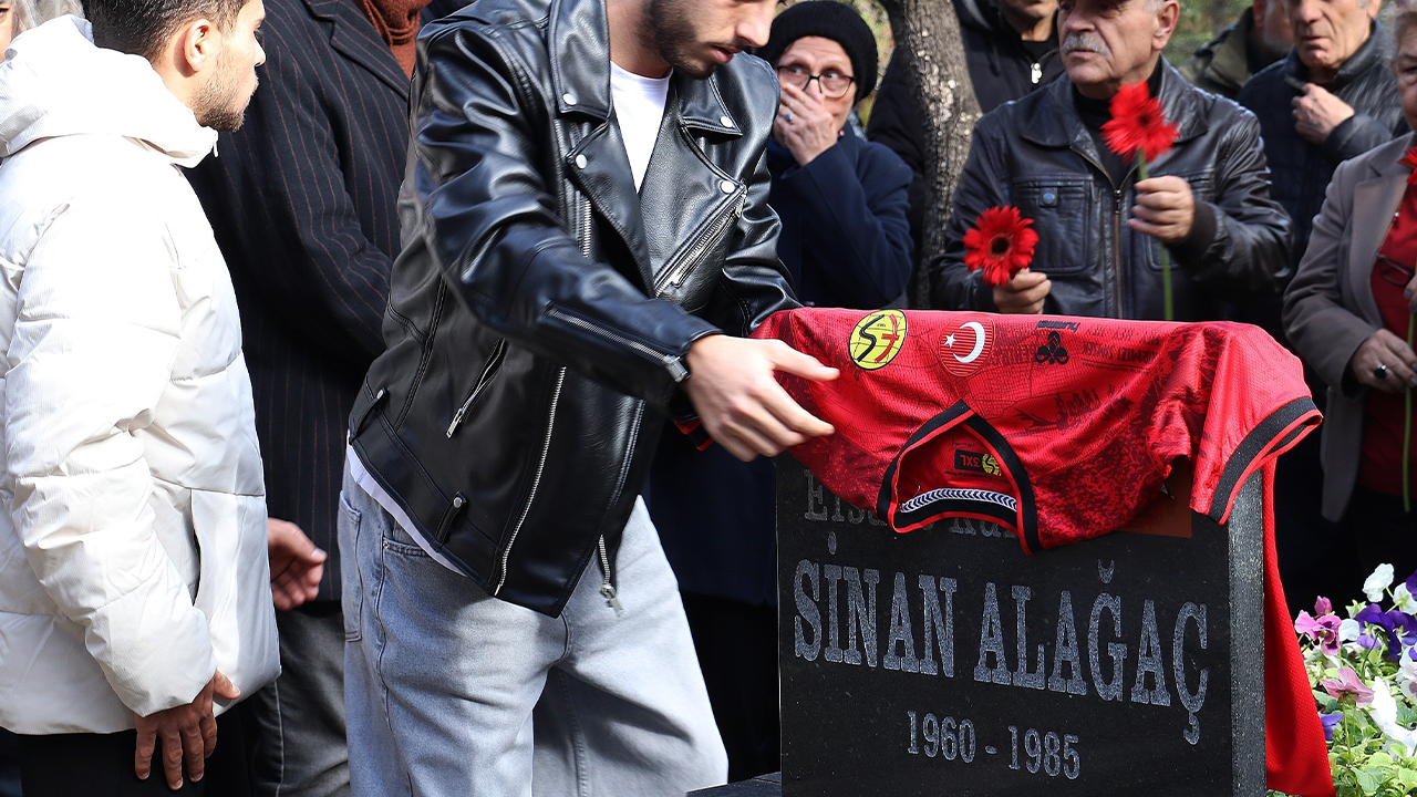 Sinan Alağaç'a Vefa