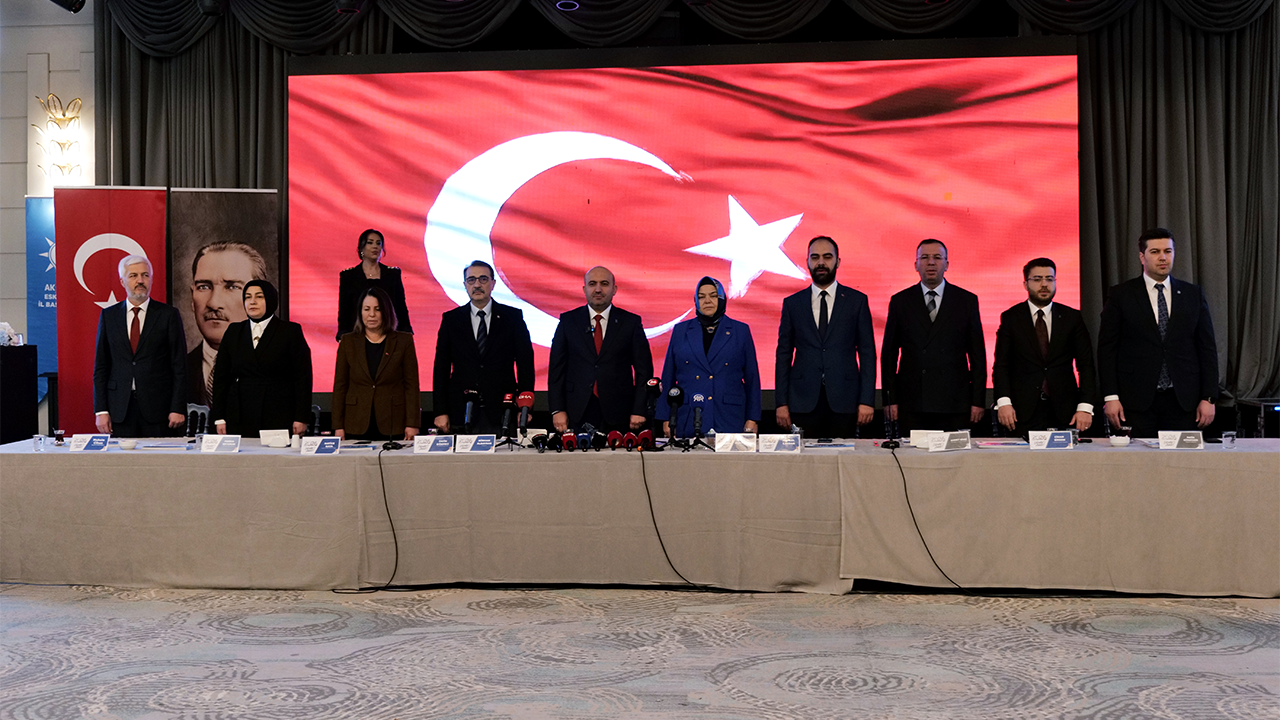 Ak Parti Eskişehir Yıl Sonu Toplantısına Geniş Katılım Gerçekleşti