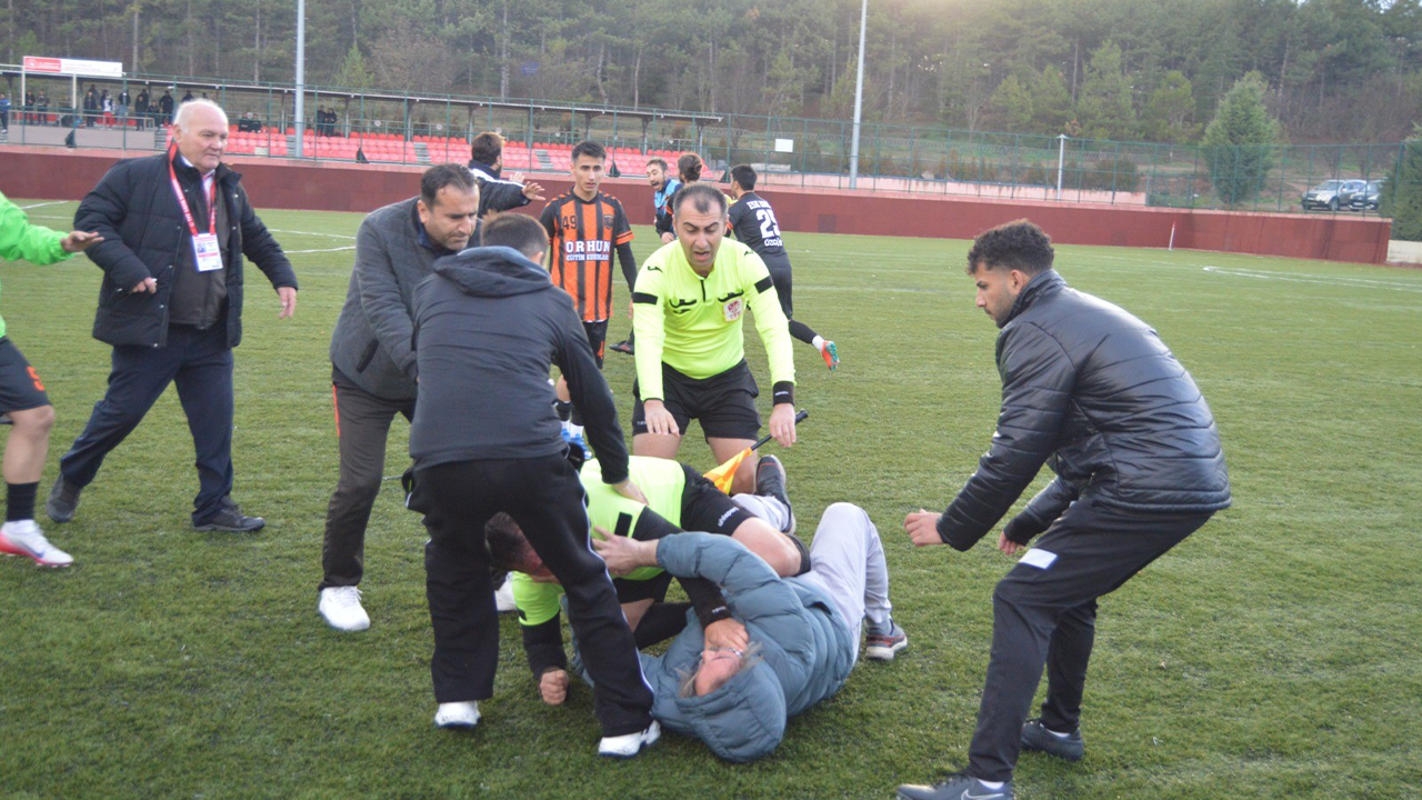 Eskişehir'de Hakeme Saldırı Gerçekleşti