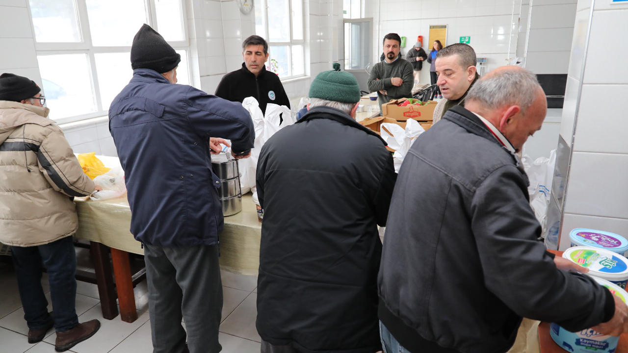 Ihtiyaç Sahiplerine Yeni Yıl Desteği