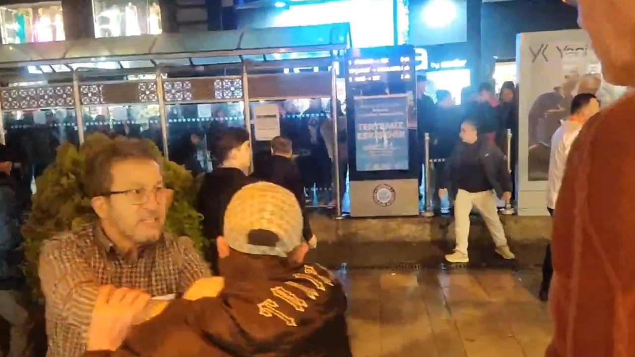 Iki Taraf Arasında Çıkan Kavga Büyüdü