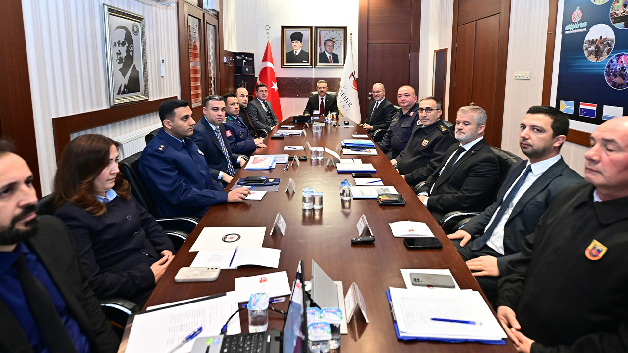 Ilgili Kurum Yöneticileri Toplantıya Katılım Sağladı