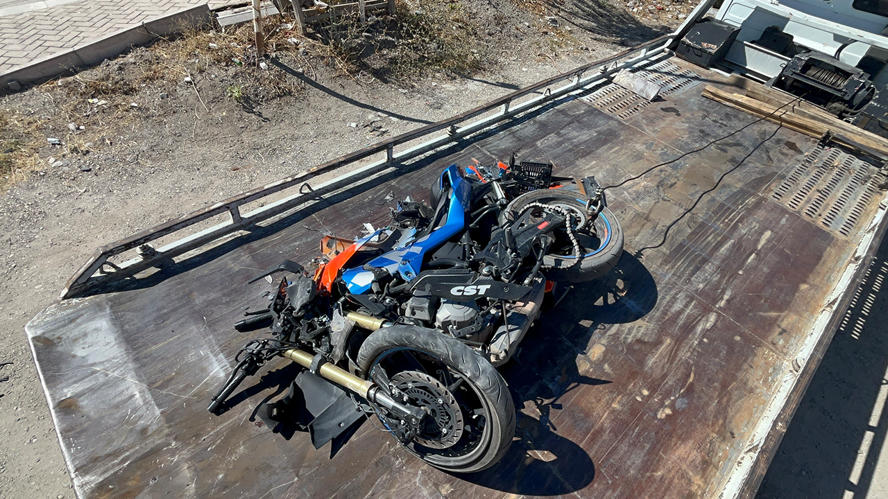 Kazaya Karışan Bir Motosiklet