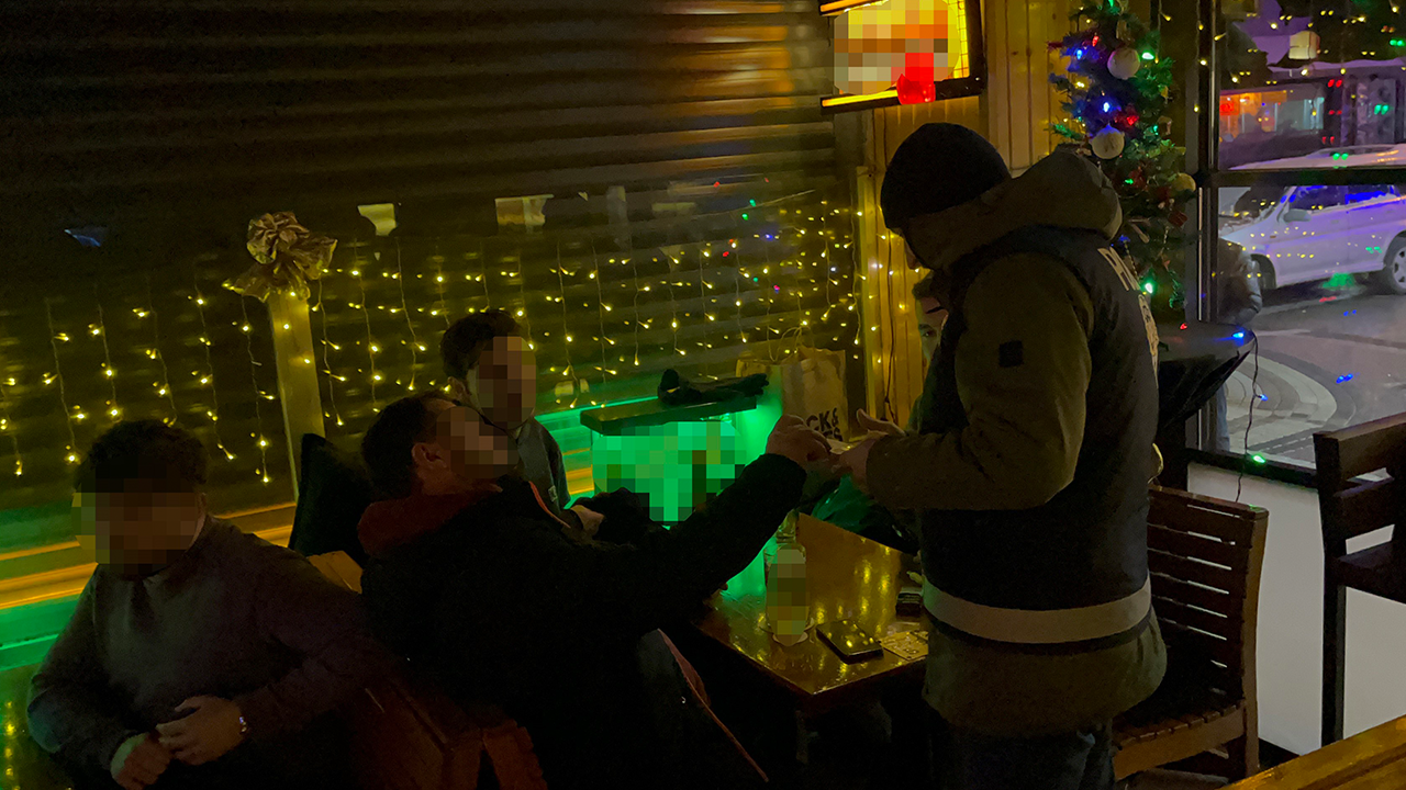 Mekanlara Geni̇ş Çapta Deneti̇mler Gerçekleşti̇