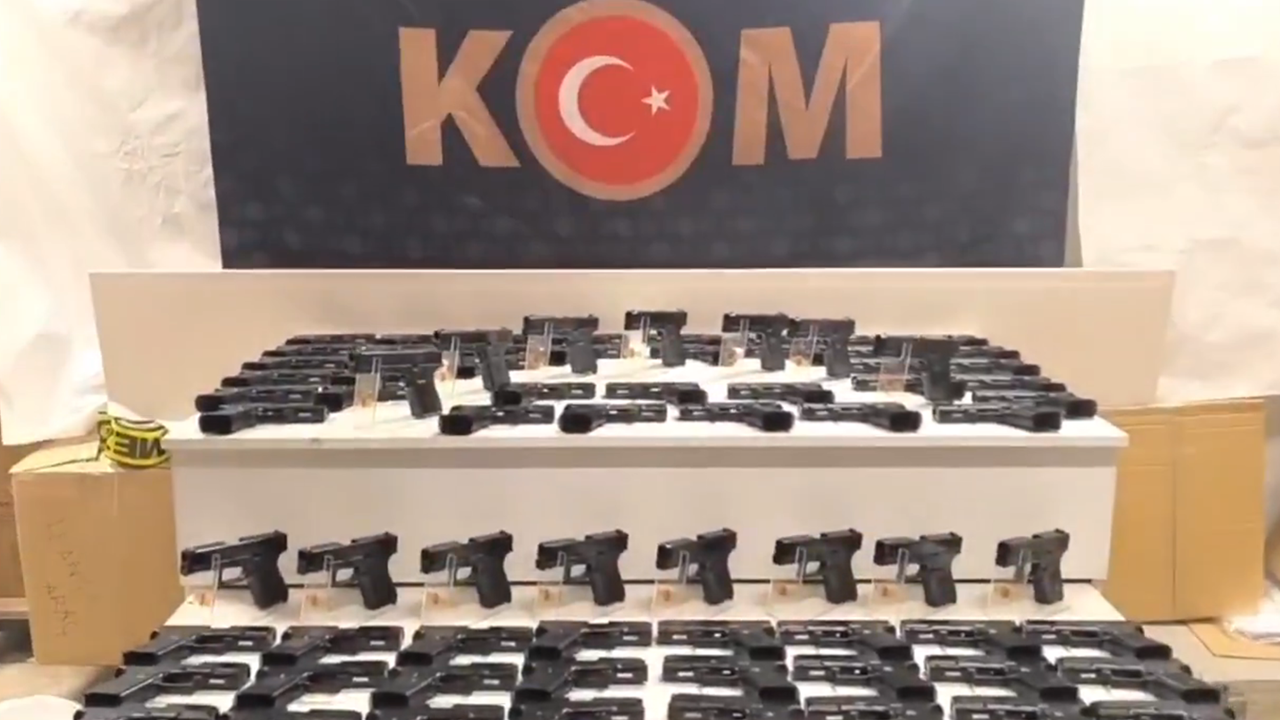 Operasyonda Ele Geçirilen Tabancalar