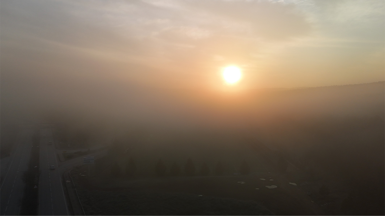 Sis Tabakası Güzel Manzaralar Sundu