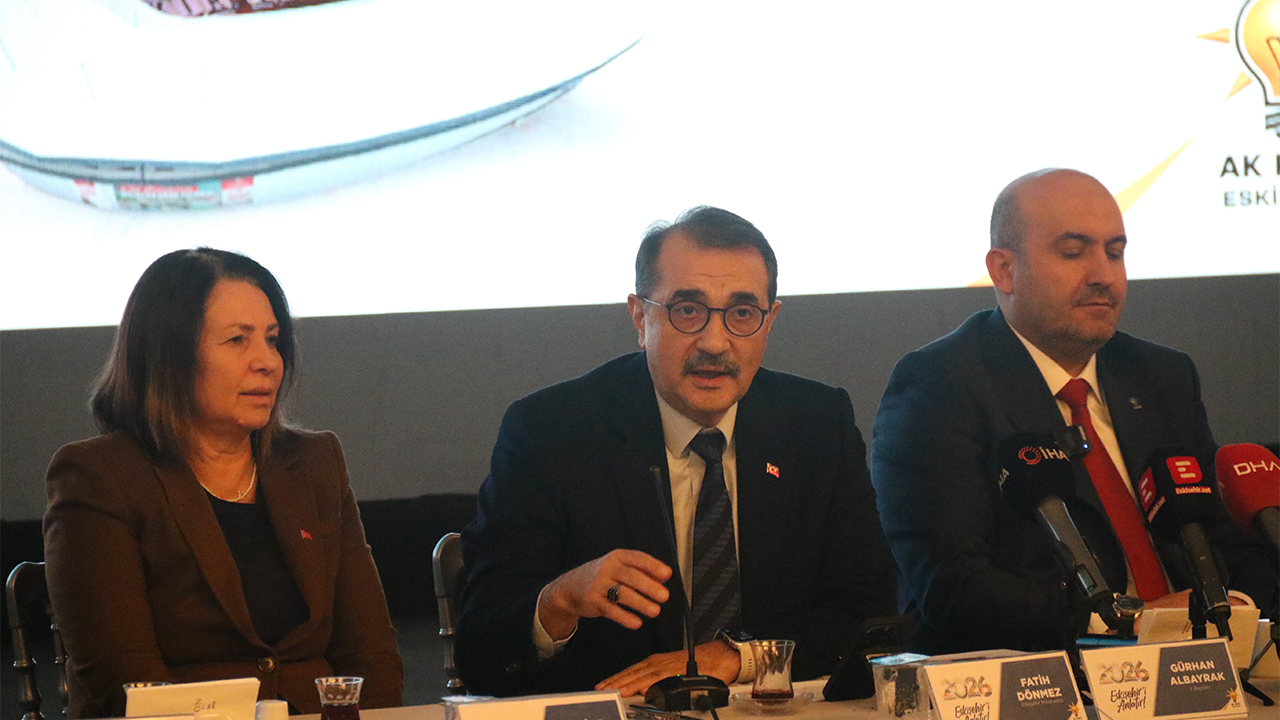 Toplantıya Ak Parti Eskişehir Milletvekili Fatih Dönmez Katıldı