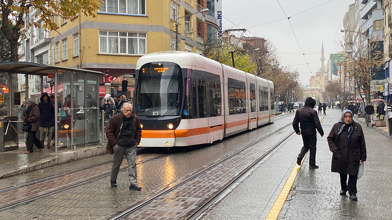 Yağmur Etkisini Kısa Süreli Gösterdi