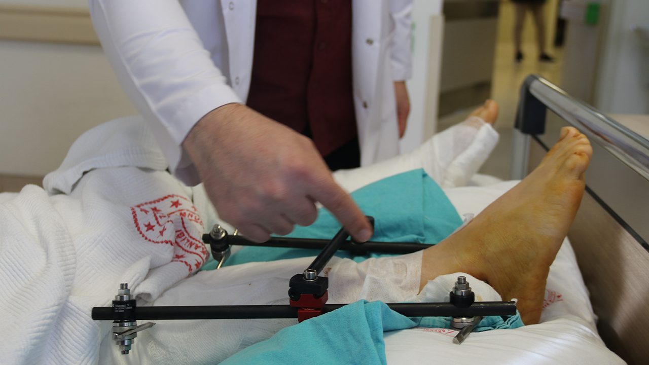 Yaralı Işçi Başarılı Operasyonla Tedavi Edildi