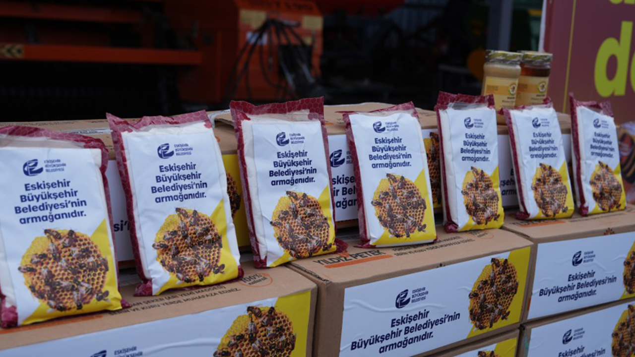 12 Ilçede Destekler Dağıtıldı