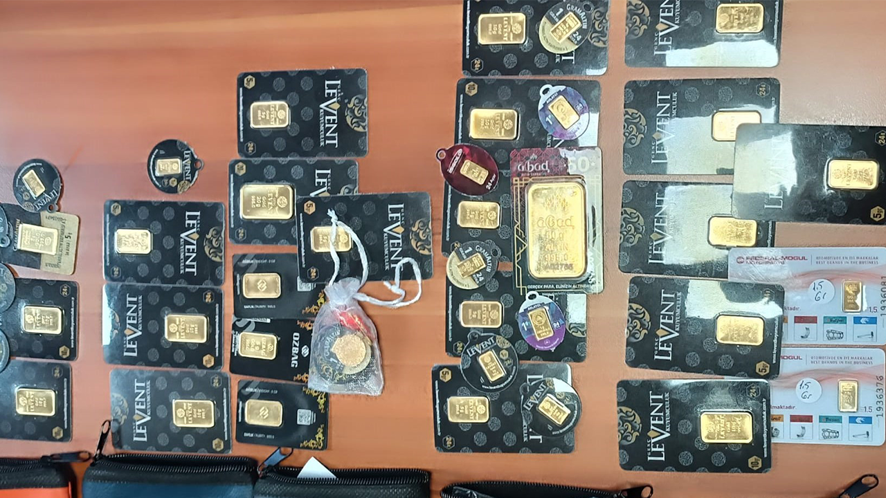 237 Gram Altın Sahibine Teslim Edildi