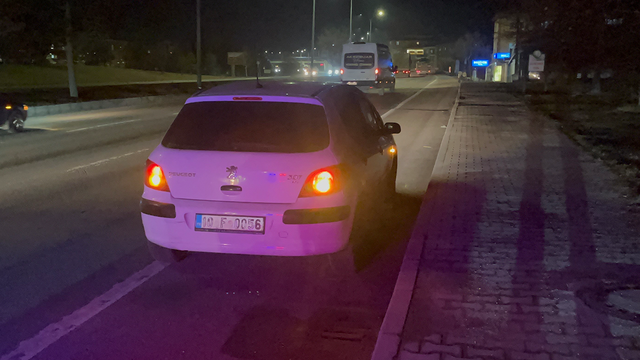 Araç Otoparka Çekildi