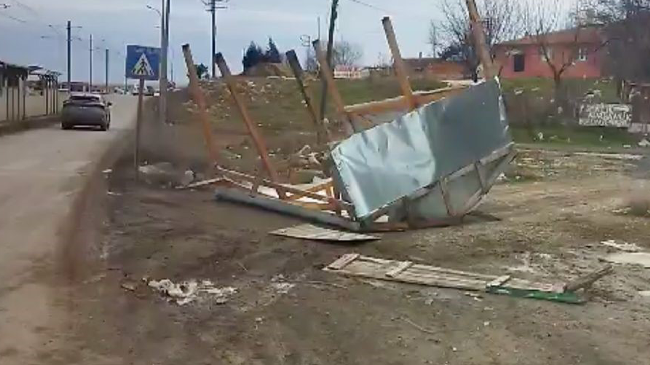 Fırtınada Birçok Farklı Noktada Hasar Oluştu