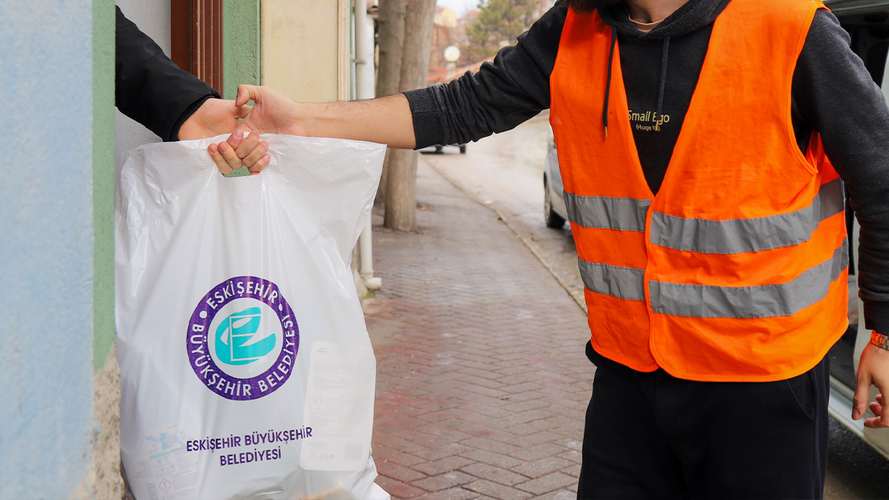 Hijyen Paketleri Ihtiyaç Sahiplerine Ulaştırıldı