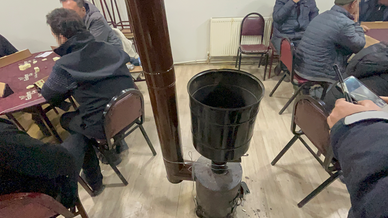 Kıraathanede Kullanılan Soba