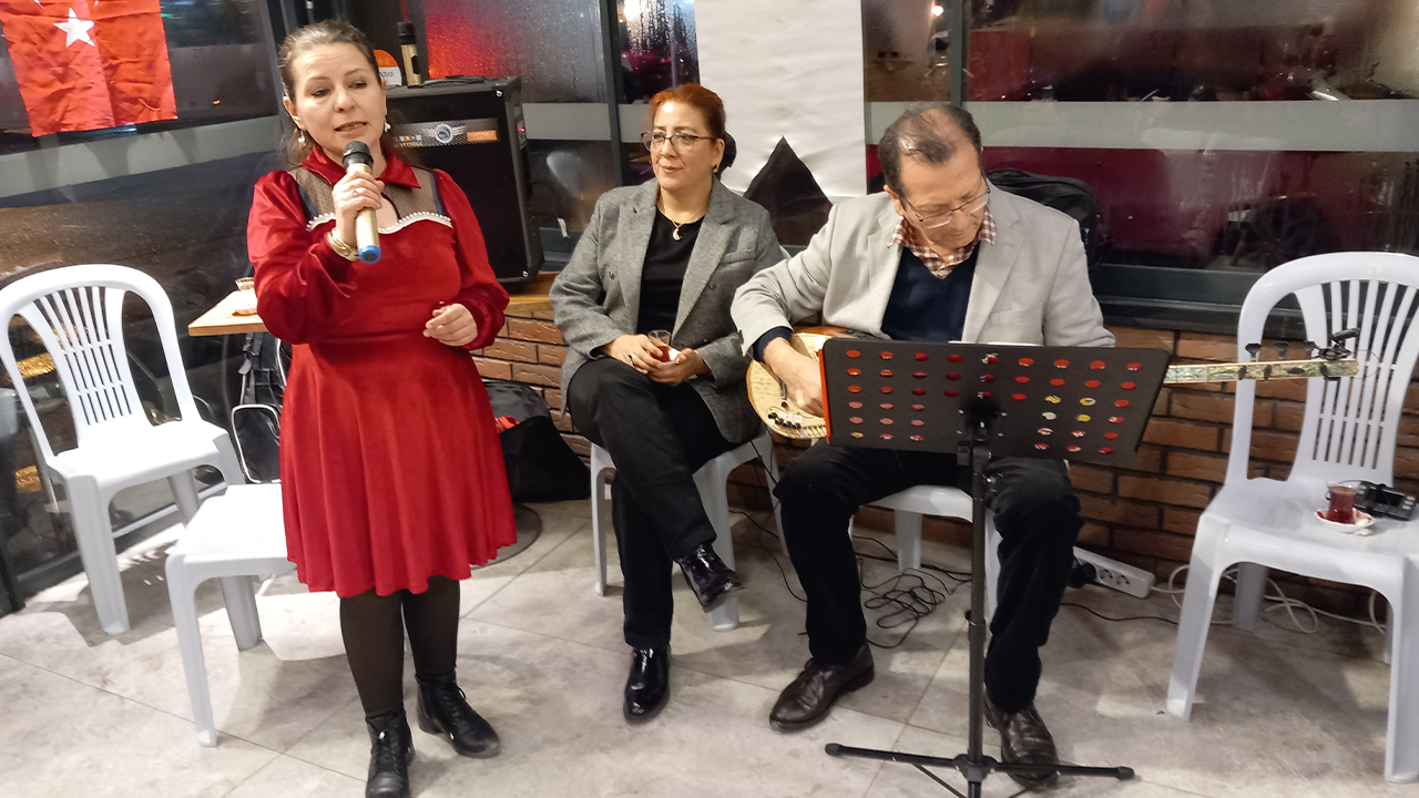 Konserde Emirdağ Ve Eskişehir Türküleri Seslendirildi
