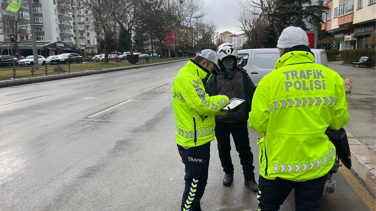 Kural Ihlali Yapan Sürücüler Tek Tek Tespit Edildi