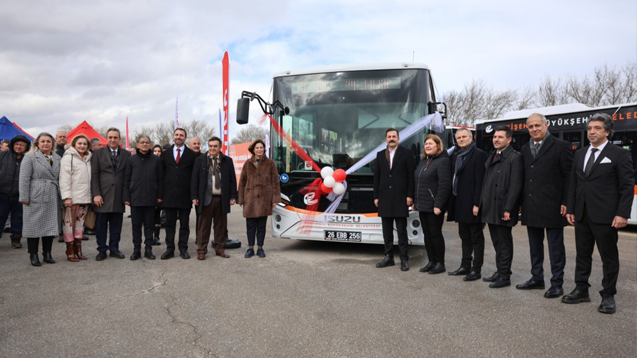 Otobüslerin Teslim Töreninden Kareler