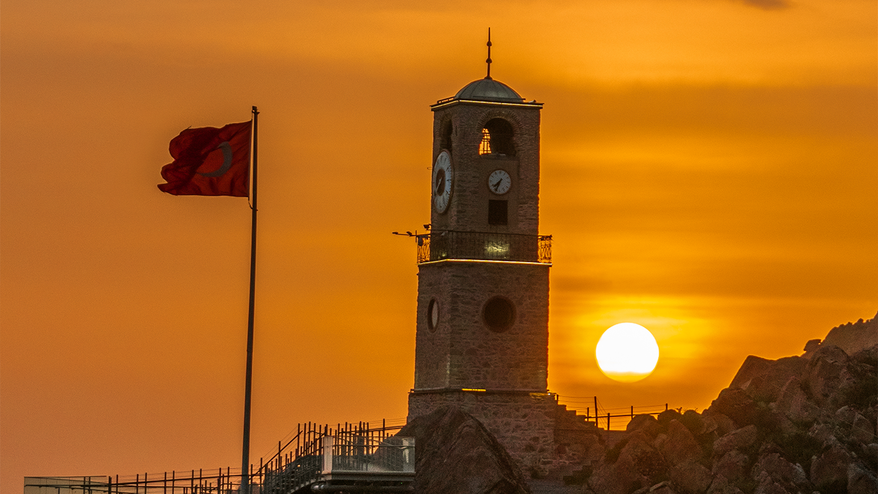 Sivrihisar Saat Kulesi ve Seyir Terası İlçenin Gururu Olmaya Devam Ediyor