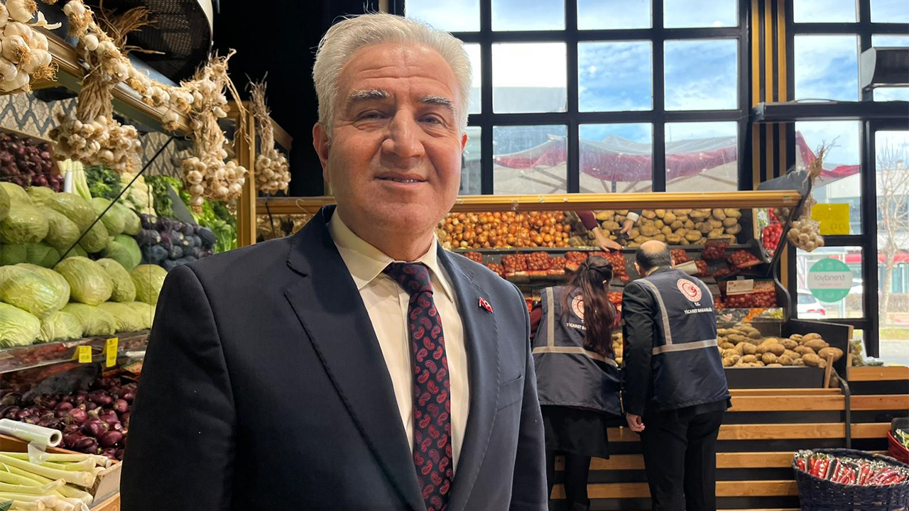 Ticaret İl Müdürü Cemil Kürkçü,