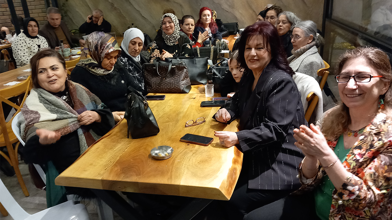 Türk Halk Müziği Konserinden Kareler