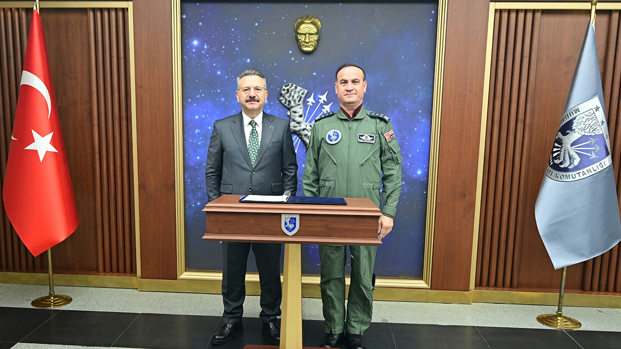 Vali Aksoy Ve Orgeneral Dalkıran