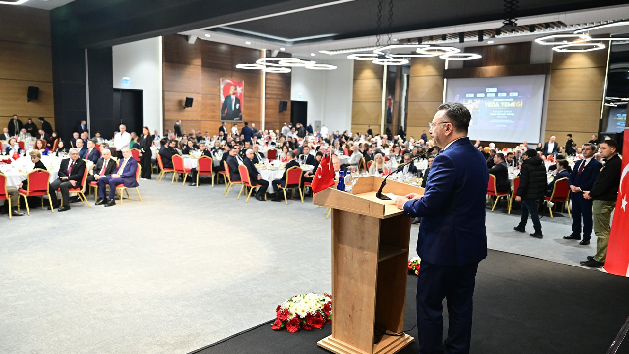 Vali Aksoy Veda Konuşması Gerçekleştirdi