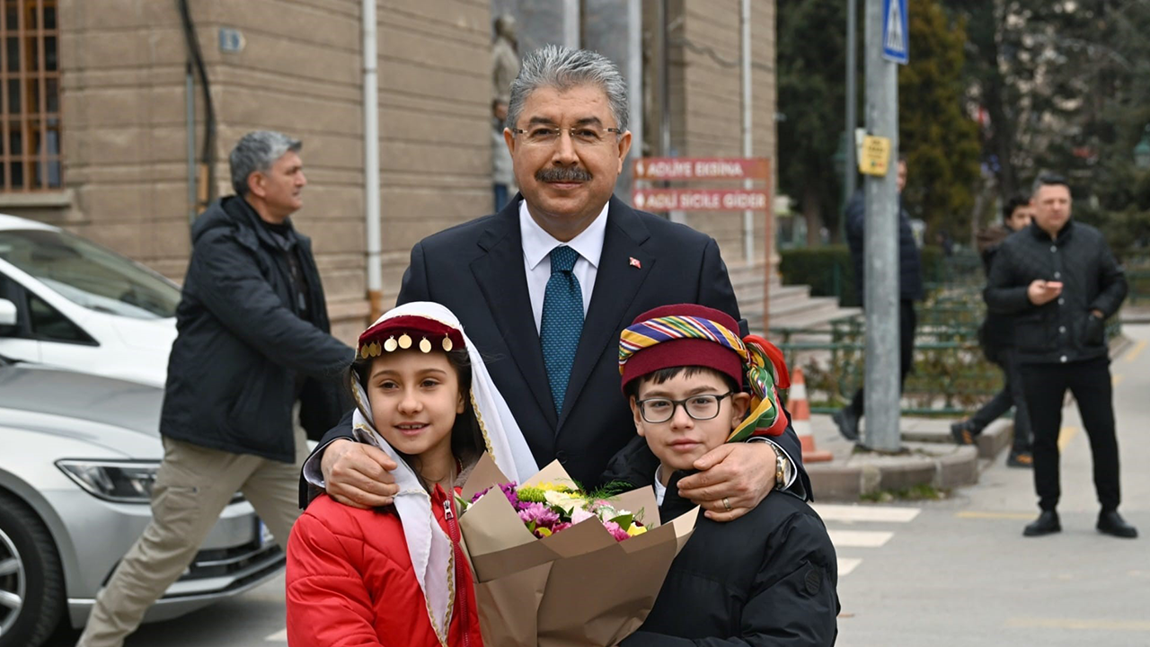 Vali Yılmaz Yeni Görevine Başladı