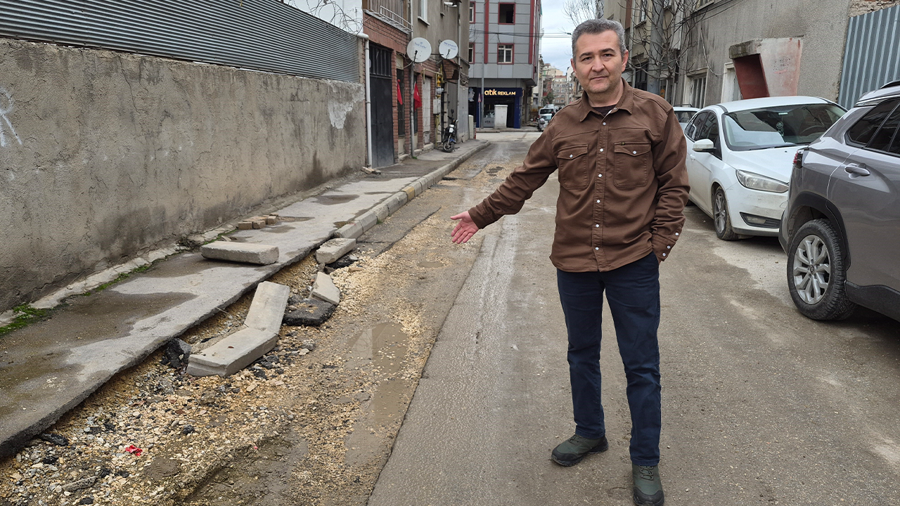 Vatandaşlar Yolun Onarılmasını Istiyor