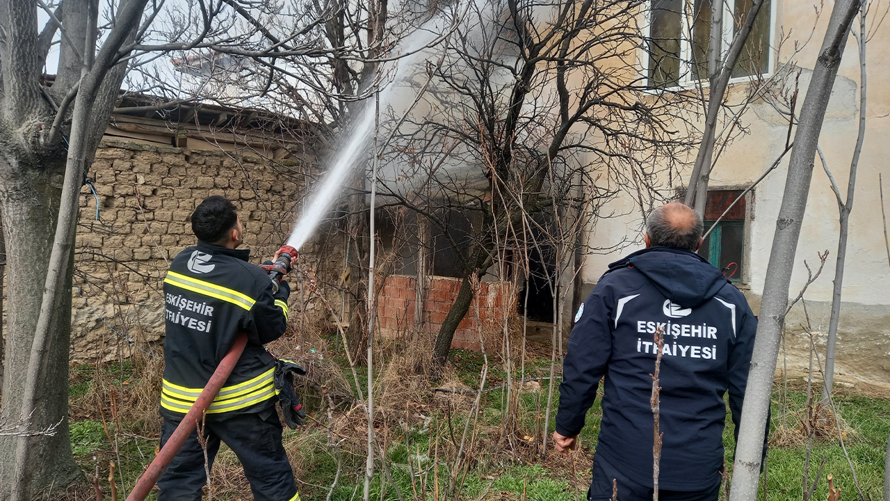 Yangının Boş Evde Çıkması Faciayı Önledi