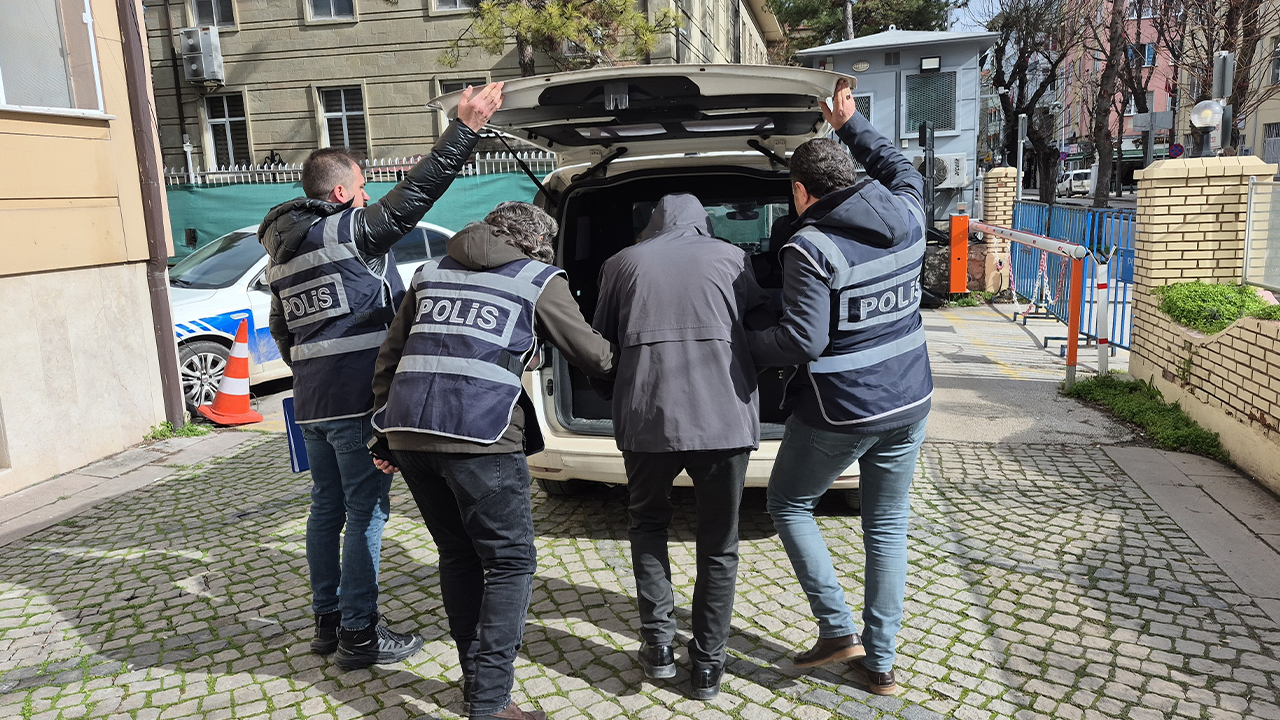 74 Yılla Aranan Şahıs Kıskıvrak Yakalandı