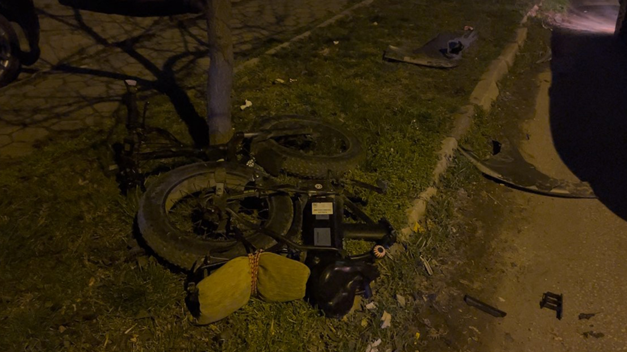 Bisiklet Adeta Parçalara Ayrıldı