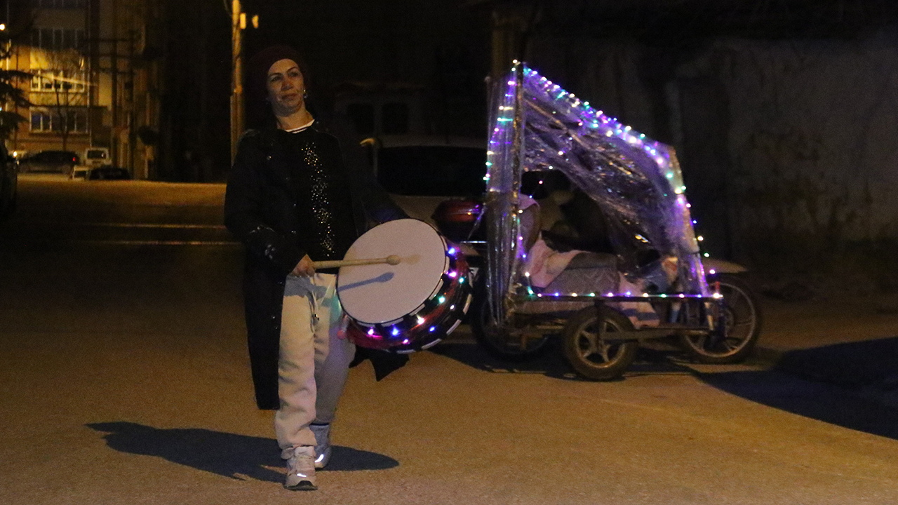 Işıklı Davuluyla Torununa Umut Oldu